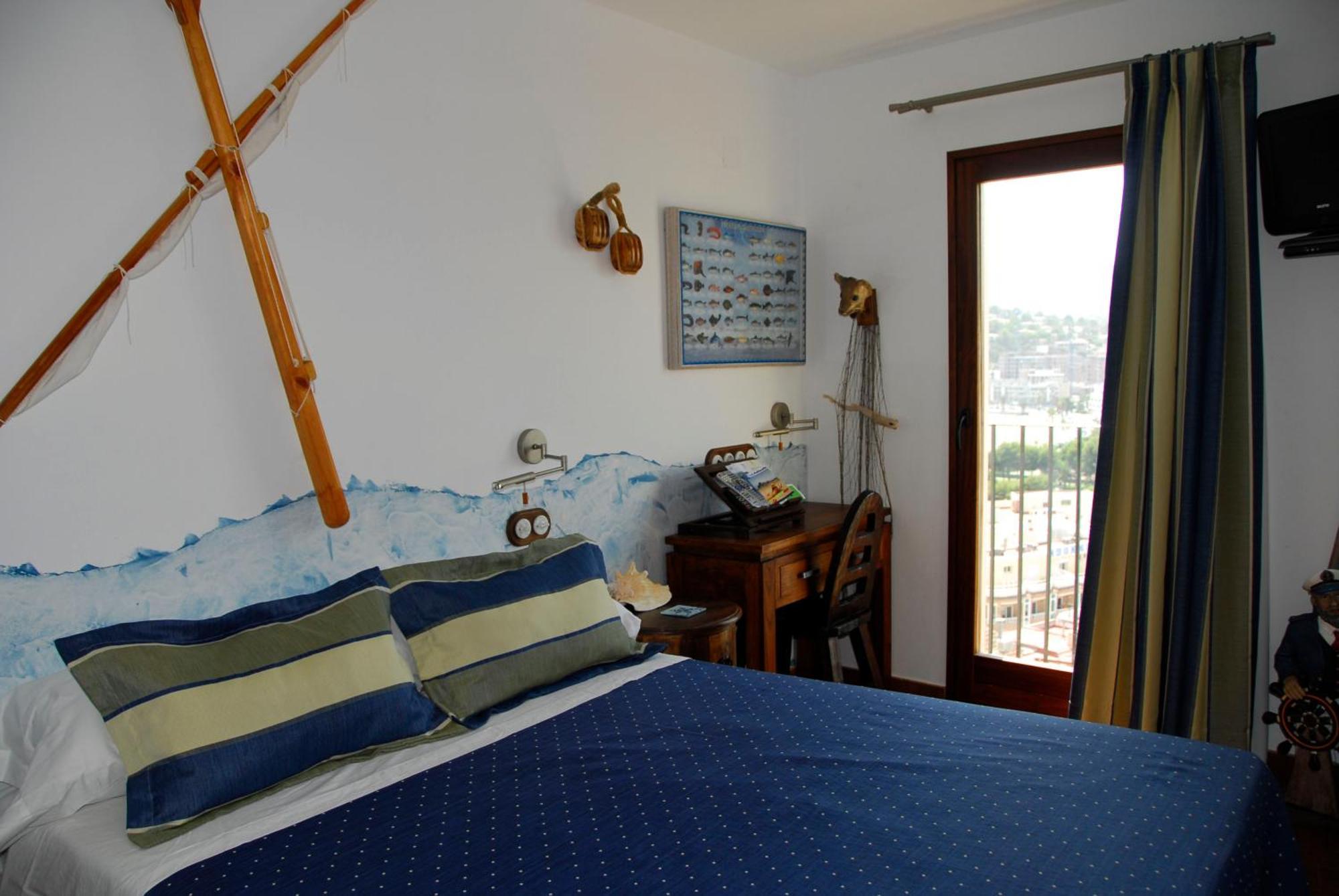 Hostal La Garita Peñíscola エクステリア 写真